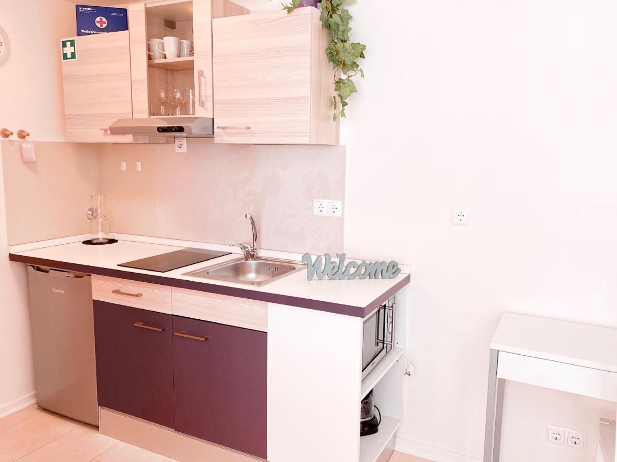 Apartments Makado โรวีน ภายนอก รูปภาพ