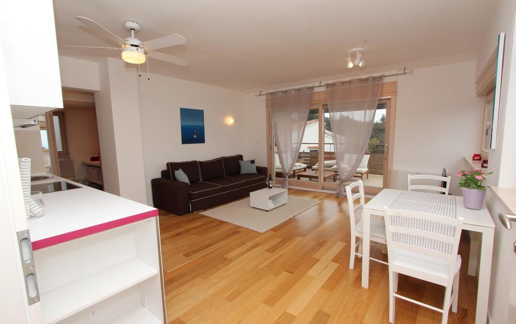 Apartments Makado โรวีน ภายนอก รูปภาพ