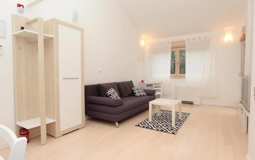 Apartments Makado โรวีน ภายนอก รูปภาพ
